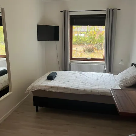 Sleepover In Rodby! Few Minutes From Femern Tunnel And Ferry To Puttgarden Homestay *